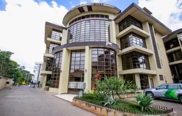 COMMERCIAL COMPLEX IN SPRING VALLEY