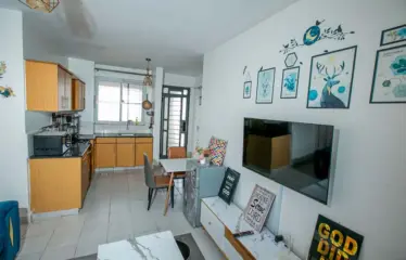 APARTMENTS IN RACECOURSE AREA