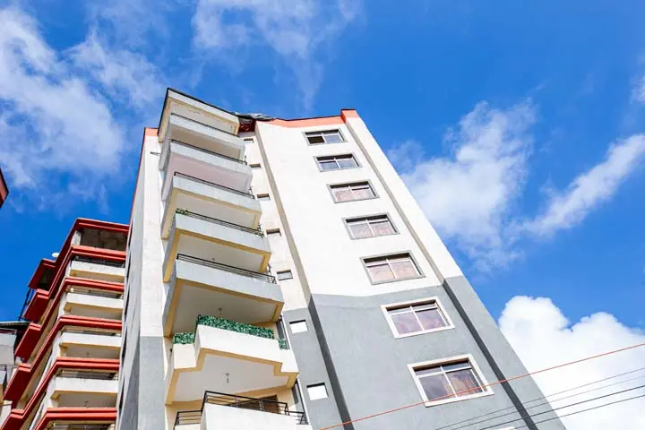 APARTMENTS IN PARKLANDS